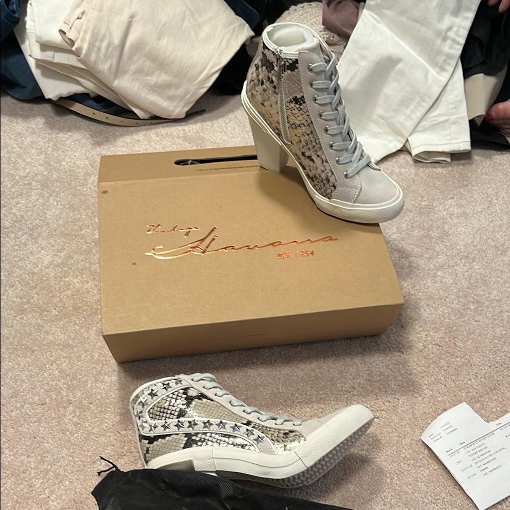 Women's White and Black High-Top Sneakers - Vintage Havana